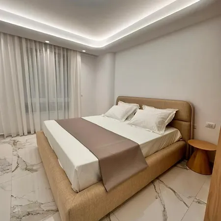 Agate Center Apartament *